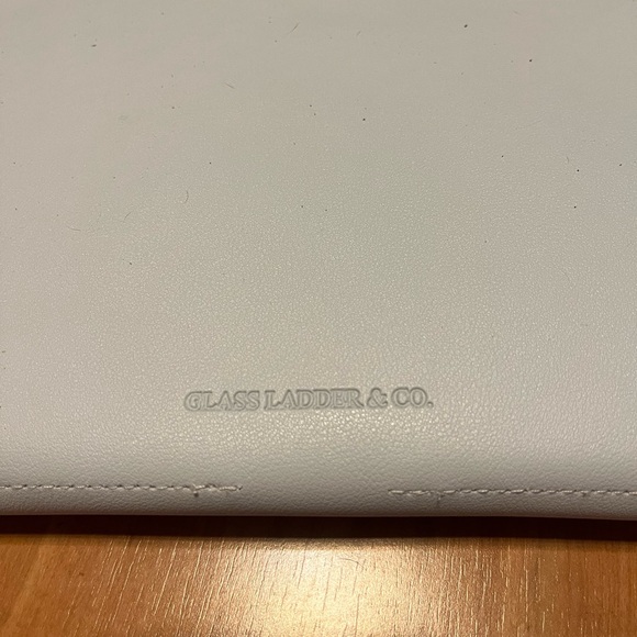 Glass Ladder & Co - Picture 2 of 4